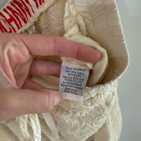 Johnny Was Love Pull On Embroidered Cargo Pants - Off White/Cream - Size Small - Picture 5 of 16